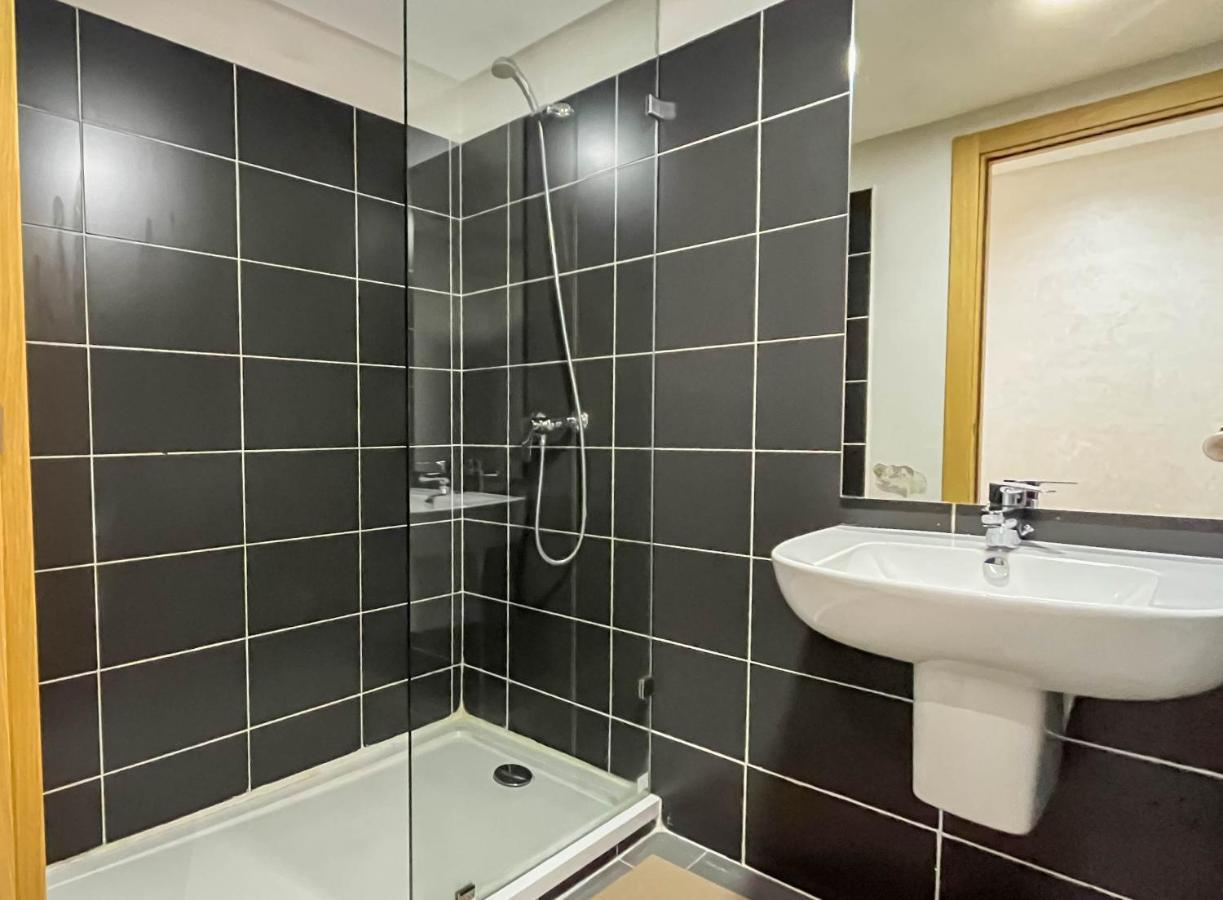 Apartment In City Center Tanger Buitenkant foto